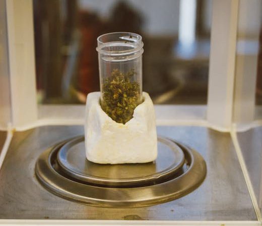 420 shop in Estonia