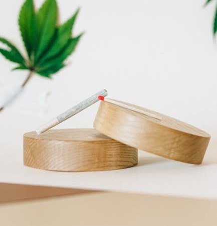 THC vapes delivery in Marbella